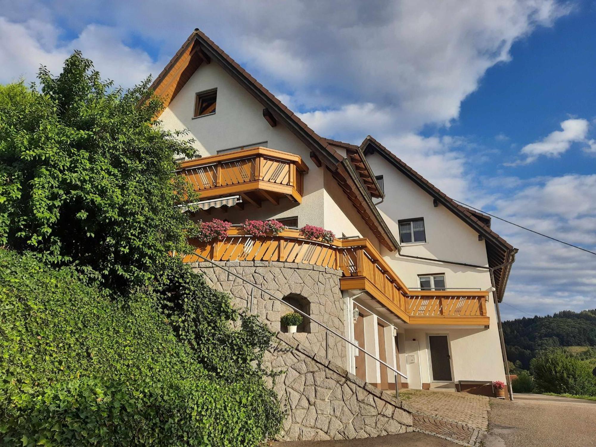 Haus Am Schroffen Apartamento Ottenhofen im Schwarzwald Exterior foto