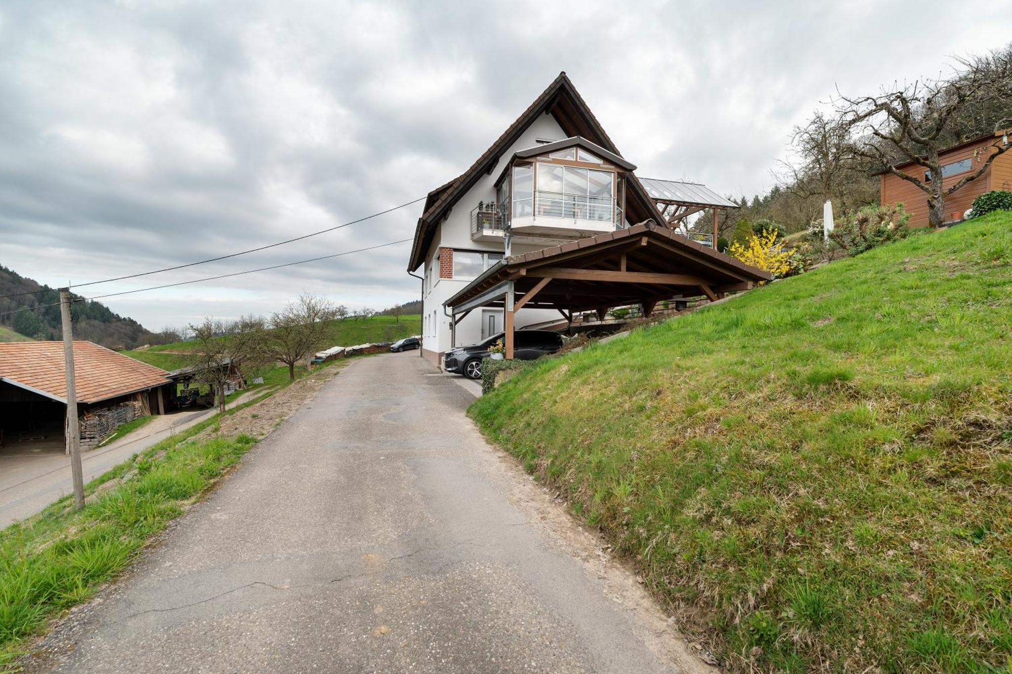 Haus Am Schroffen Apartamento Ottenhofen im Schwarzwald Exterior foto